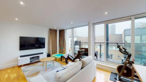 Londwell, Canary Wharf Loft with Panoramic Balcony